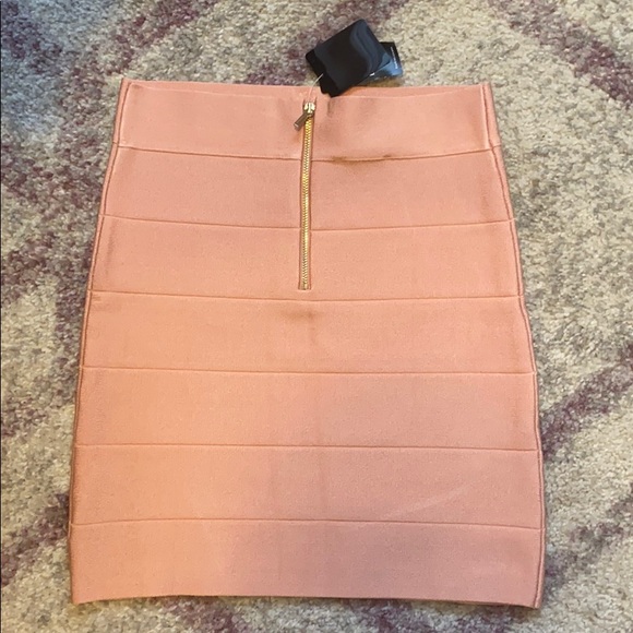 BEBE bandage skirt - Picture 2 of 5